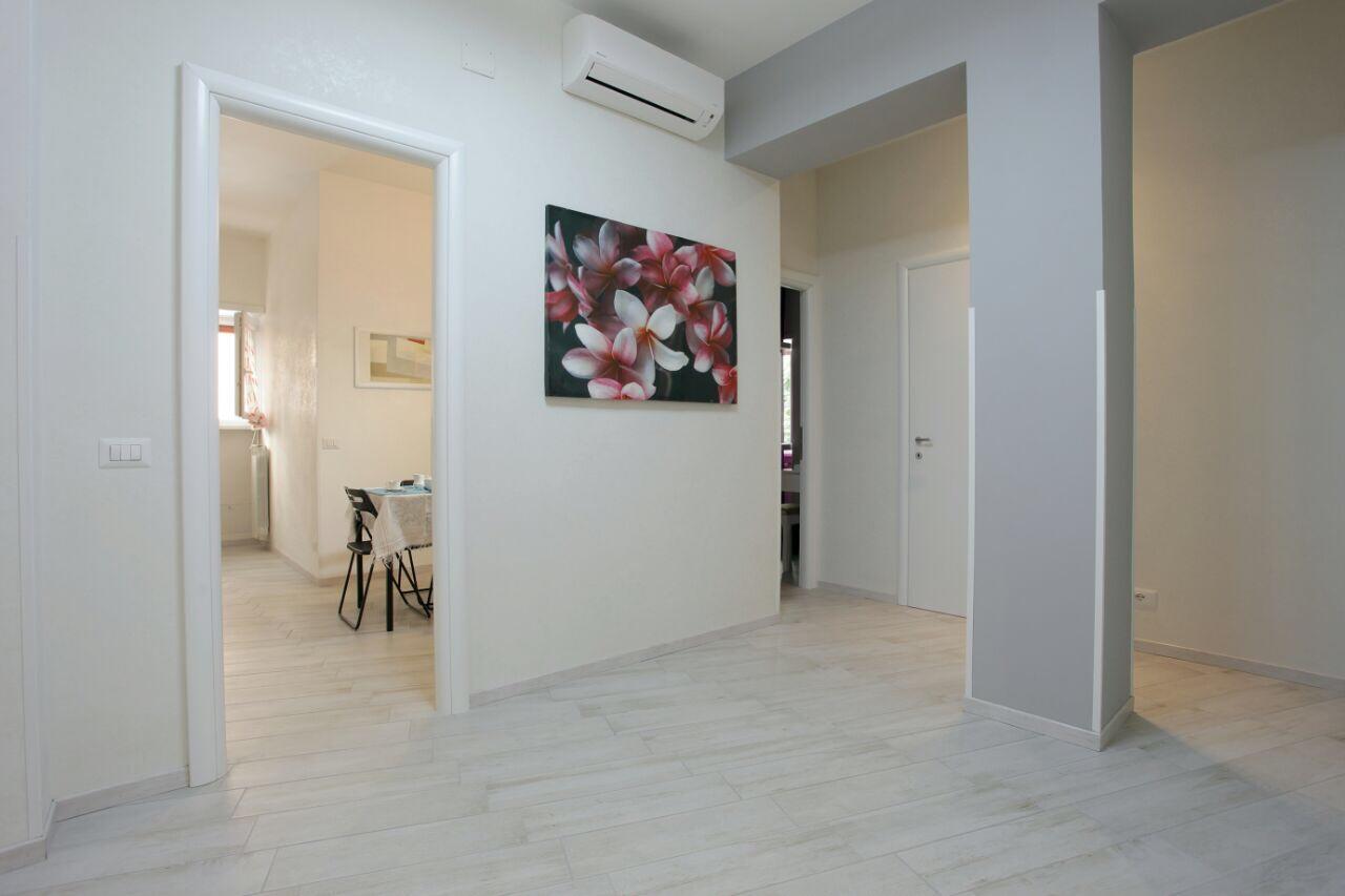 Appartamenti Romatour Exteriér fotografie